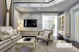 Дом 360м², 3-этажный, участок 15 сот.  