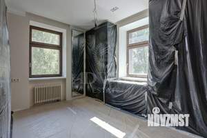 Дом 1550м², 4-этажный, участок 16 сот.  