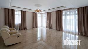 Коттедж 1663м², 3-этажный, участок 25 сот.  