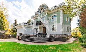 Дом 760м², 3-этажный, участок 30 сот.  