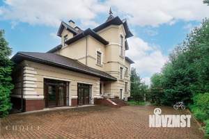 Дом 621м², 2-этажный, участок 15 сот.  