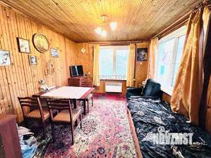 Дом 60м², 2-этажный, участок 6 сот.  