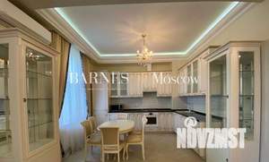 Таунхаус 345м², 2-этажный, участок 3 сот.  