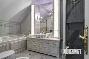 Дом 360м², 3-этажный, участок 15 сот.  