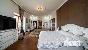Дом 750м², 3-этажный, участок 21 сот.  
