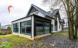 Дом 245м&sup2;, 2-этажный, участок 7 сот.  