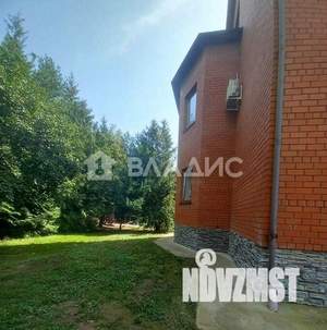 Дом 280м², 2-этажный, участок 15 сот.  