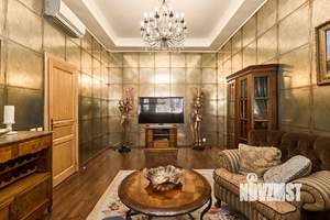 Таунхаус 250м², 3-этажный, участок 5 сот.  