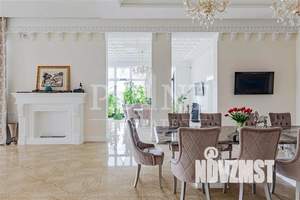 Коттедж 1660м², 2-этажный, участок 25 сот.  