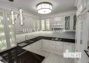 Дом 360м², 2-этажный, участок 14 сот.  