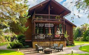 Дом 340м², 2-этажный, участок 40 сот.  