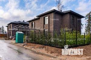 Коттедж 280м², 2-этажный, участок 8 сот.  