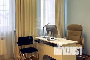 Дом 206м², 2-этажный, участок 3 сот.  