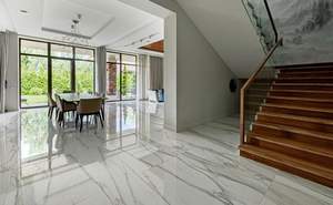 Дом 450м², 2-этажный, участок 12 сот.  