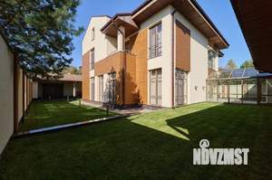 Коттедж 366м², 2-этажный, участок 11 сот.  