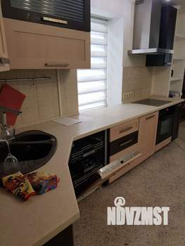 Дом 150м&sup2;, 3-этажный, участок 4 сот.  