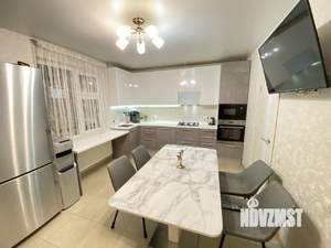 Коттедж 345м², 2-этажный, участок 9 сот.  