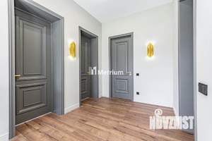 Коттедж 306м², 2-этажный, участок 11 сот.  