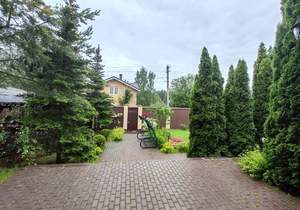 Дом 670м², 3-этажный, участок 16 сот.  
