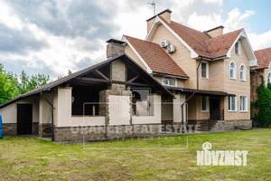 Таунхаус 350м², 3-этажный, участок 8 сот.  