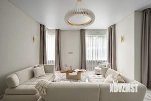 Коттедж 250м², 2-этажный, участок 10 сот.  