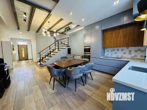 Таунхаус 141м², 3-этажный, участок 2 сот.  