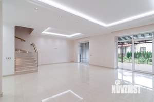 Таунхаус 188м², 2-этажный, участок 3 сот.  