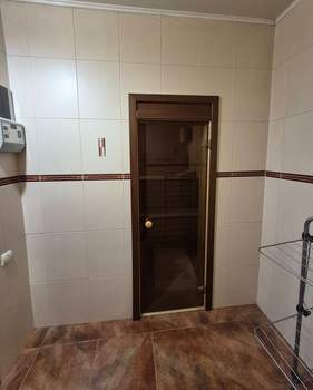 Дом 244м&sup2;, 2-этажный, участок 8 сот.  