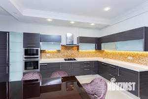 Таунхаус 200м², 2-этажный, участок 2 сот.  