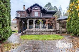 Дом 600м², 4-этажный, участок 15 сот.  