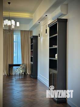 Коттедж 950м², 1-этажный, участок 15 сот.  