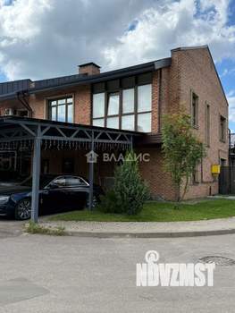 Таунхаус 205м², 2-этажный, участок 4 сот.  