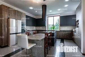 Коттедж 750м², 2-этажный, участок 21 сот.  