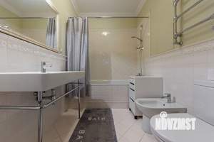 Таунхаус 260м², 4-этажный, участок 2 сот.  