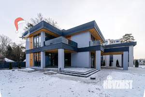 Дом 430м&sup2;, 2-этажный, участок 10 сот.  