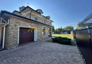 Дом 627м², 2-этажный, участок 16 сот.  