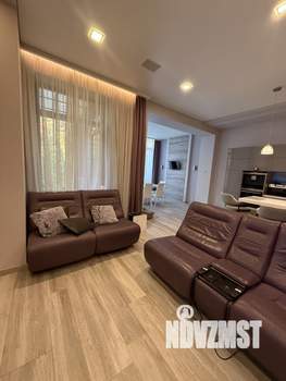 Таунхаус 200м², 2-этажный, участок 2 сот.  