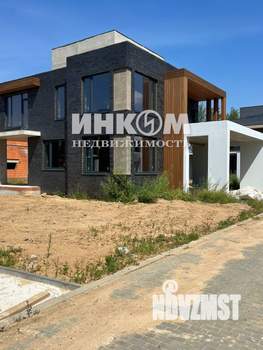 Дом 277м², 2-этажный, участок 6 сот.  