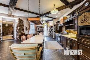 Дом 600м², 4-этажный, участок 15 сот.  