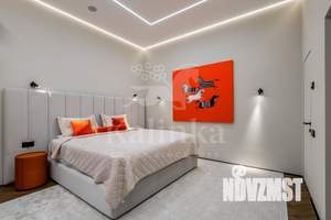 Дом 250м&sup2;, 2-этажный, участок 6 сот.  