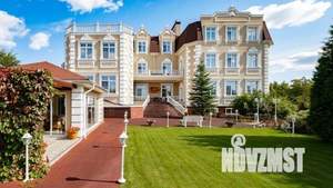Коттедж 1650м², 4-этажный, участок 49 сот.  