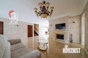 Дом 398м&sup2;, 2-этажный, участок 7 сот.  