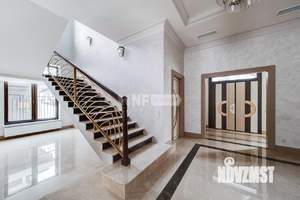 Коттедж 380м², 2-этажный, участок 12 сот.  