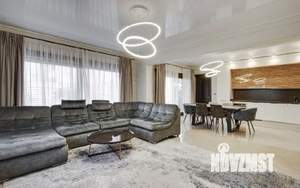 Дом 240м², 2-этажный, участок 6 сот.  