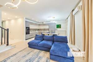 Таунхаус 186м², 2-этажный, участок 3 сот.  