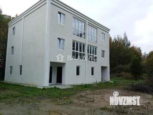 Таунхаус 214м², 3-этажный, участок 5 сот.  