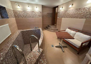 Дом 260м², 3-этажный, участок 12 сот.  