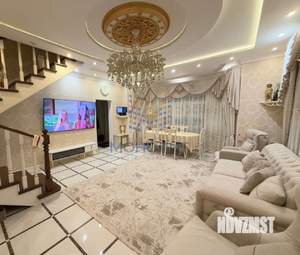Коттедж 560м², 3-этажный, участок 8 сот.  