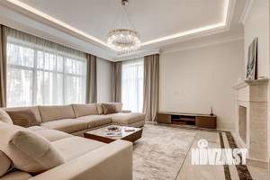 Дом 440м², 2-этажный, участок 13 сот.  