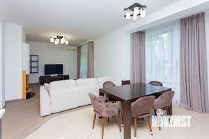 Таунхаус 200м², 2-этажный, участок 2 сот.  